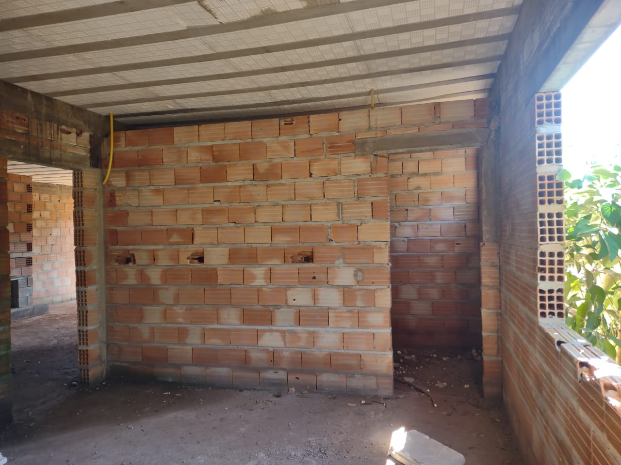 Chácara à venda com 2 quartos, 1000m² - Foto 5