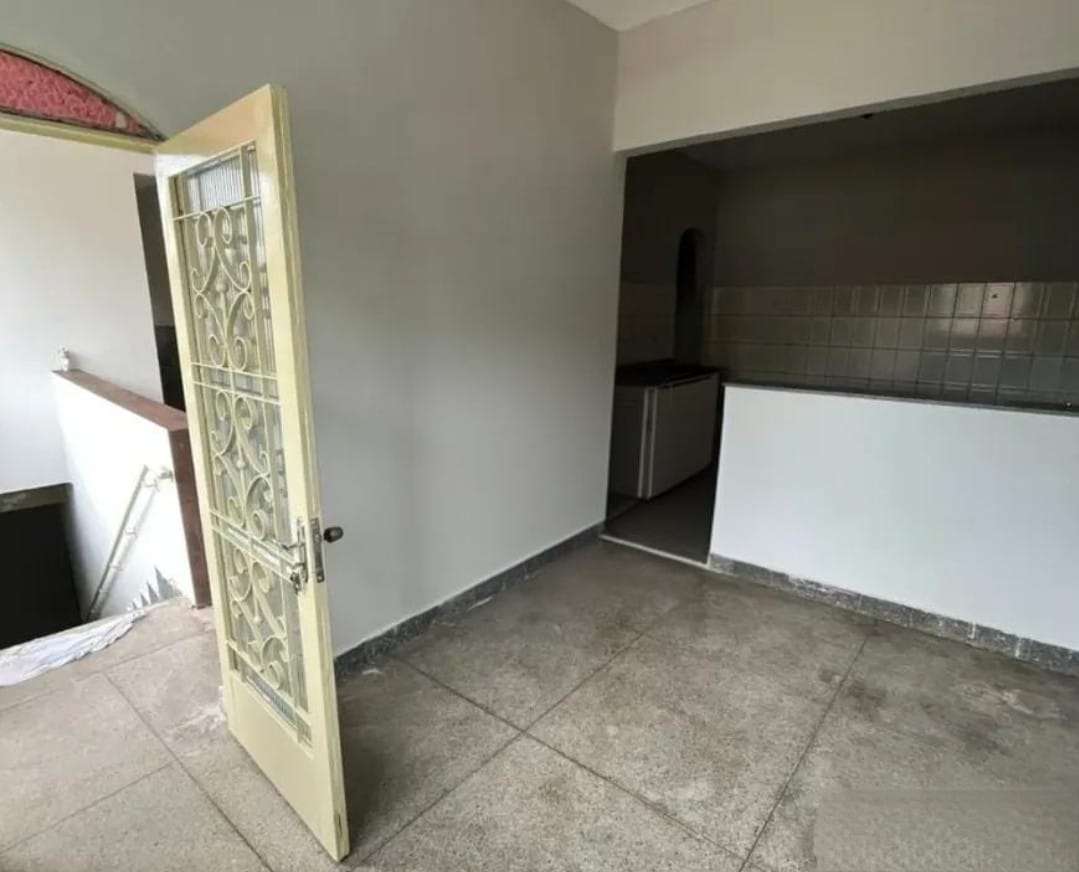Casa para alugar com 3 quartos, 80m² - Foto 3