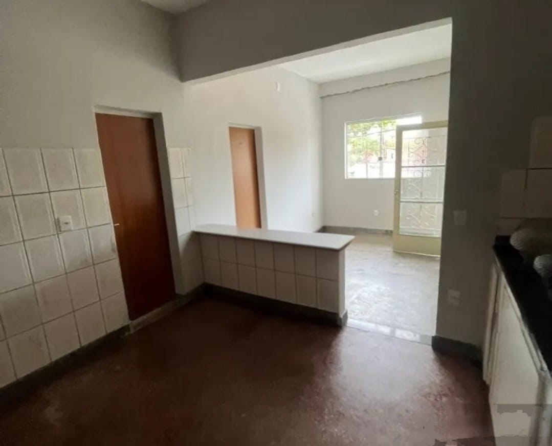 Casa para alugar com 3 quartos, 80m² - Foto 5