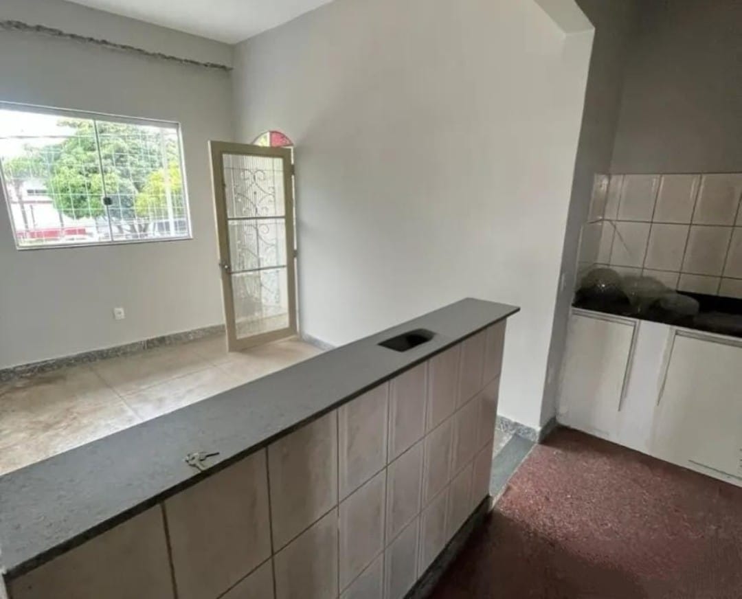 Casa para alugar com 3 quartos, 80m² - Foto 4