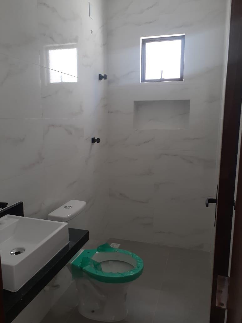 Casa à venda com 2 quartos, 60m² - Foto 6