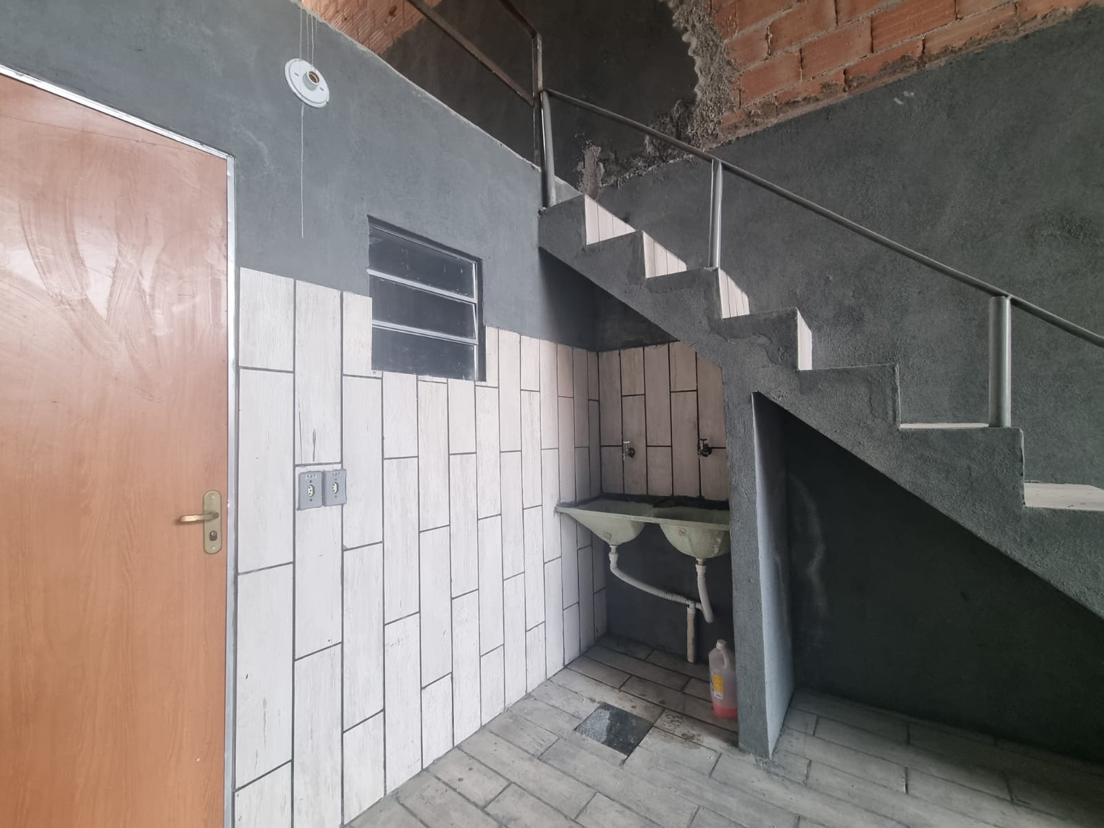 Depósito-Galpão-Armazém para alugar, 130m² - Foto 5