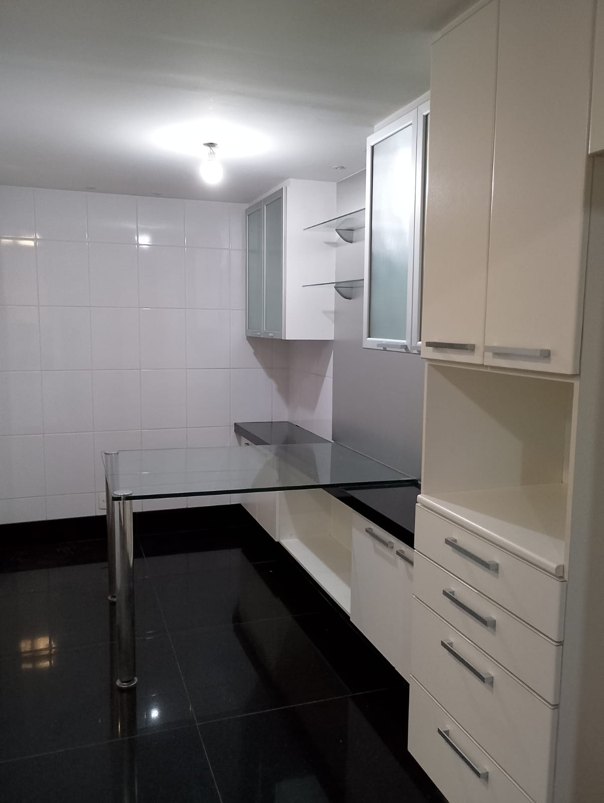 Apartamento à venda com 4 quartos, 220m² - Foto 9