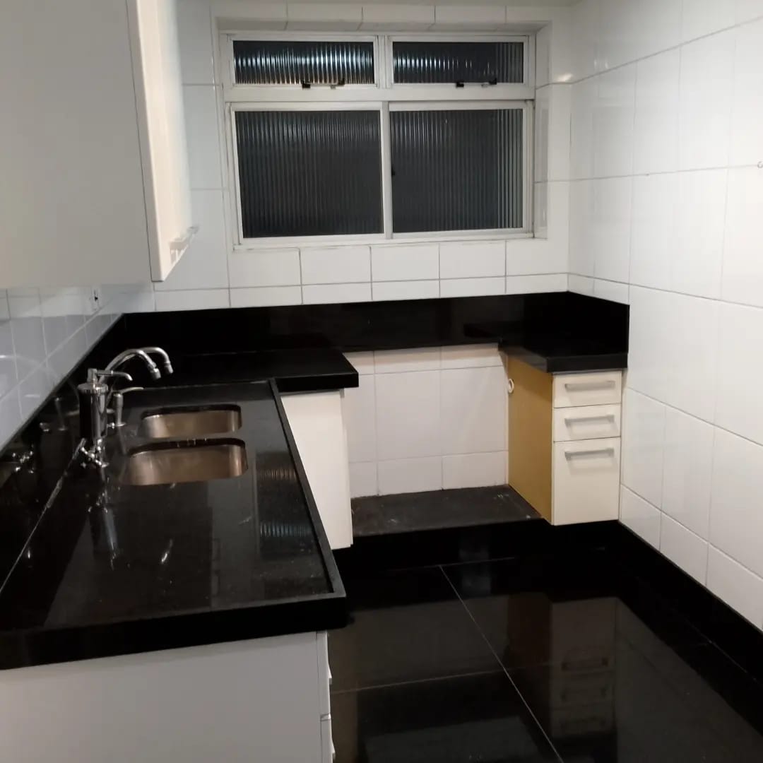 Apartamento à venda com 4 quartos, 220m² - Foto 21