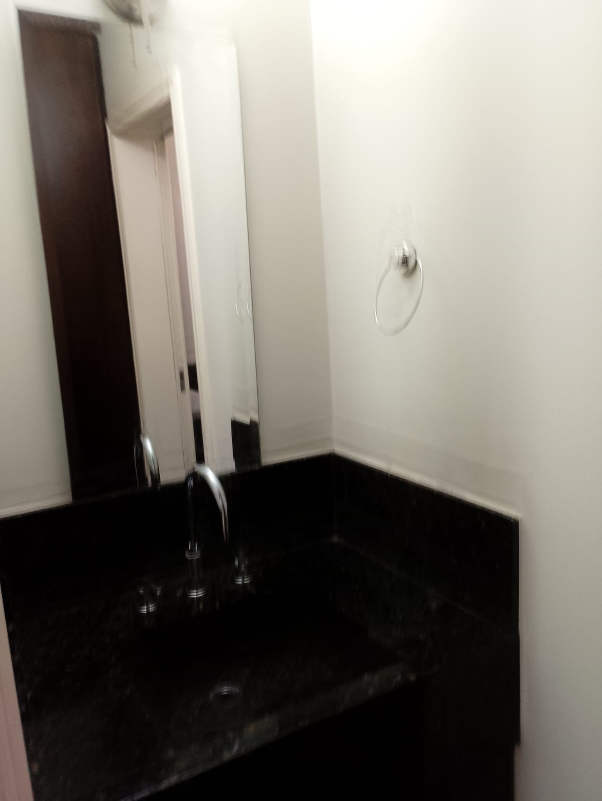 Apartamento à venda com 4 quartos, 220m² - Foto 19