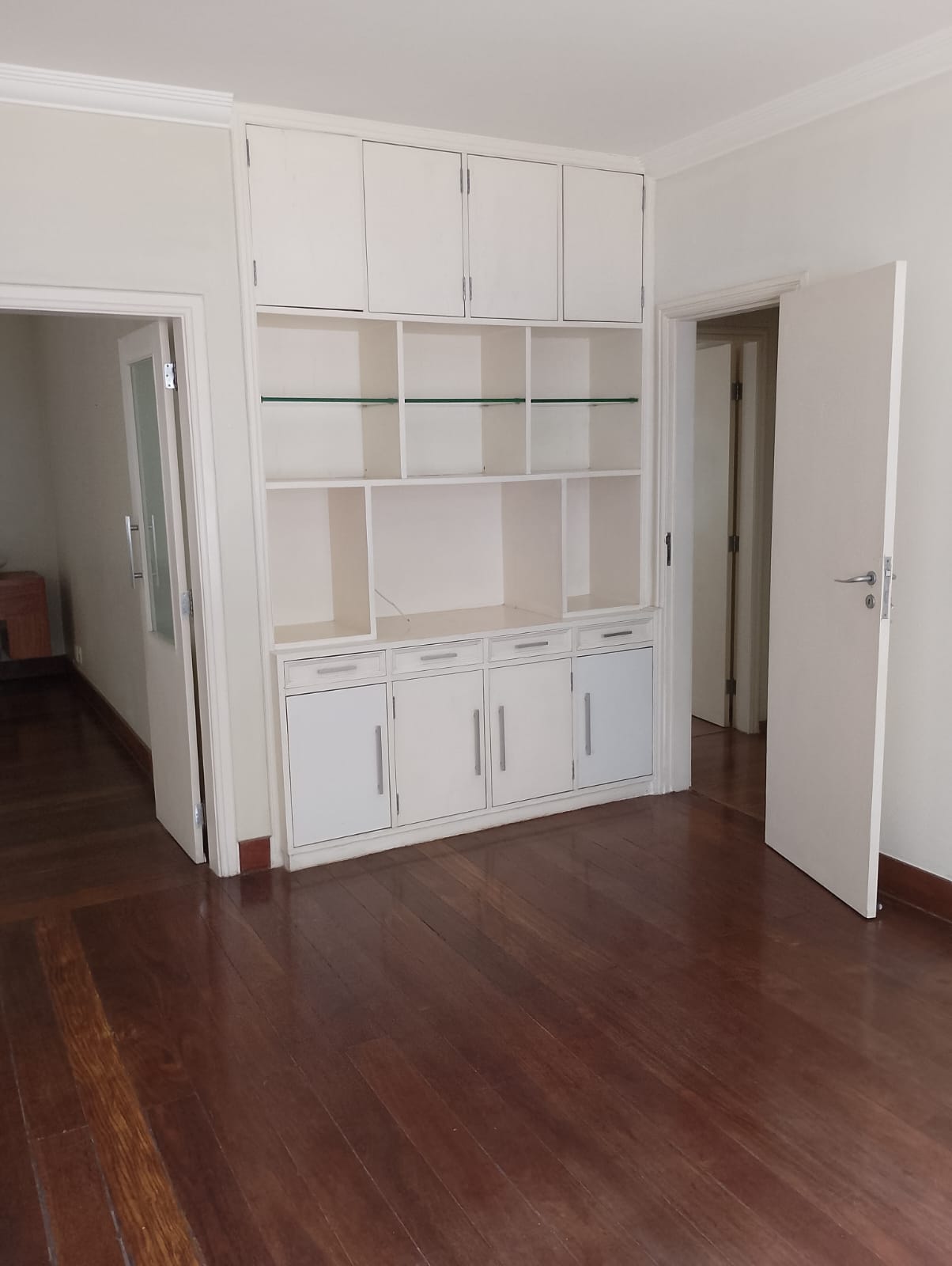 Apartamento à venda com 4 quartos, 220m² - Foto 14