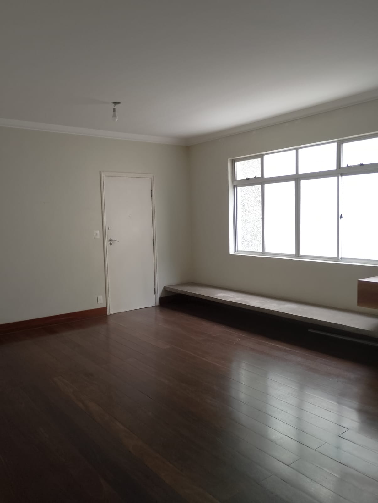 Apartamento à venda com 4 quartos, 220m² - Foto 3
