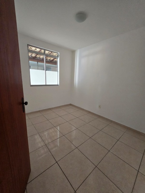 Apartamento para alugar com 3 quartos, 110m² - Foto 5