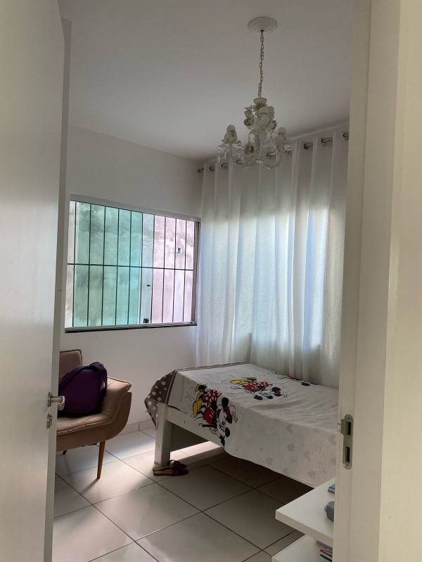 Casa à venda com 3 quartos, 200m² - Foto 9