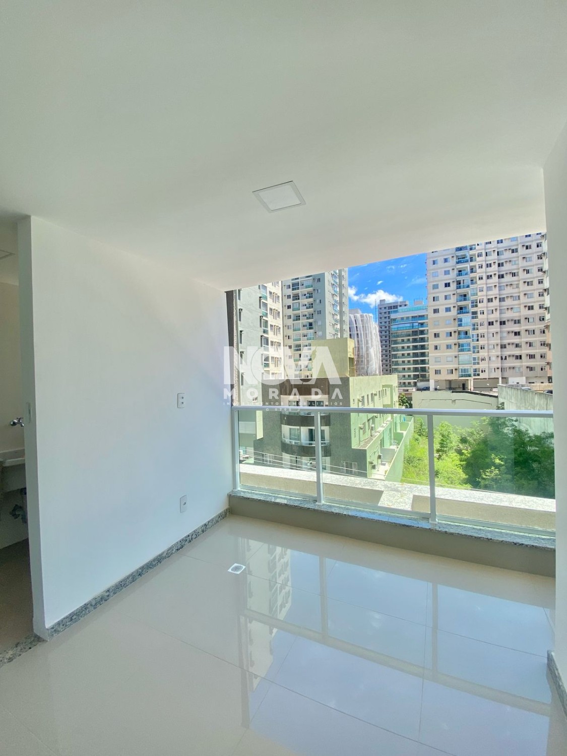 Apartamento para alugar com 3 quartos, 71m² - Foto 3