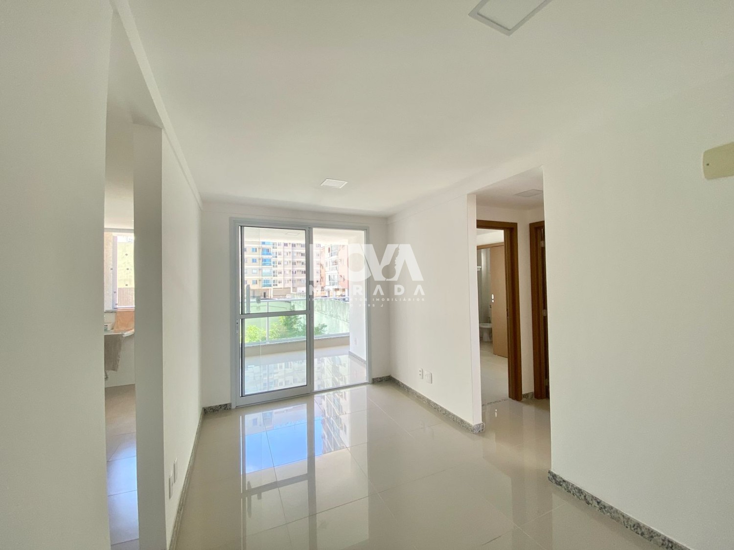 Apartamento para alugar com 3 quartos, 71m² - Foto 4