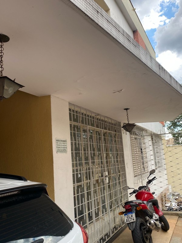 Casa para alugar com 6 quartos, 360m² - Foto 4