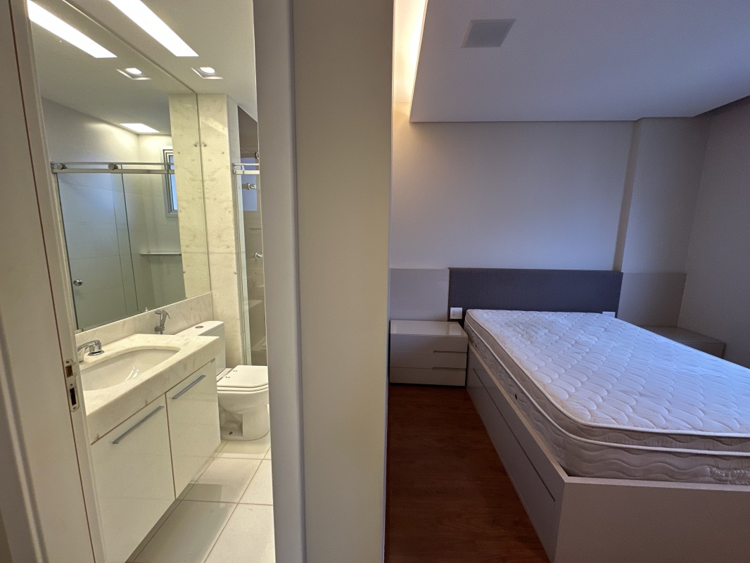 Apartamento para alugar com 2 quartos, 102m² - Foto 22
