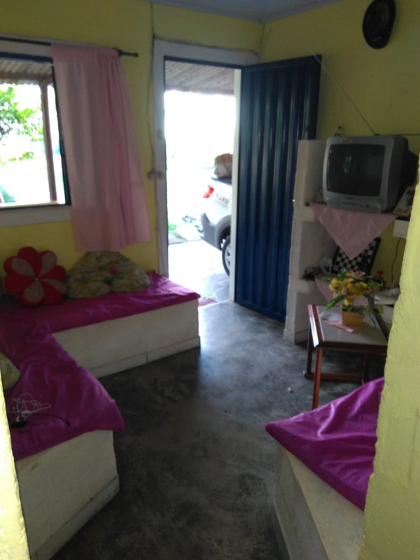 Casa à venda com 3 quartos, 720m² - Foto 1