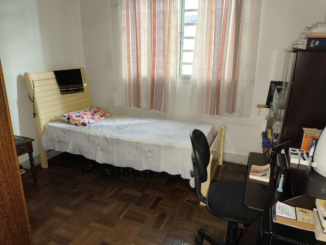 Casa à venda com 5 quartos, 244m² - Foto 5