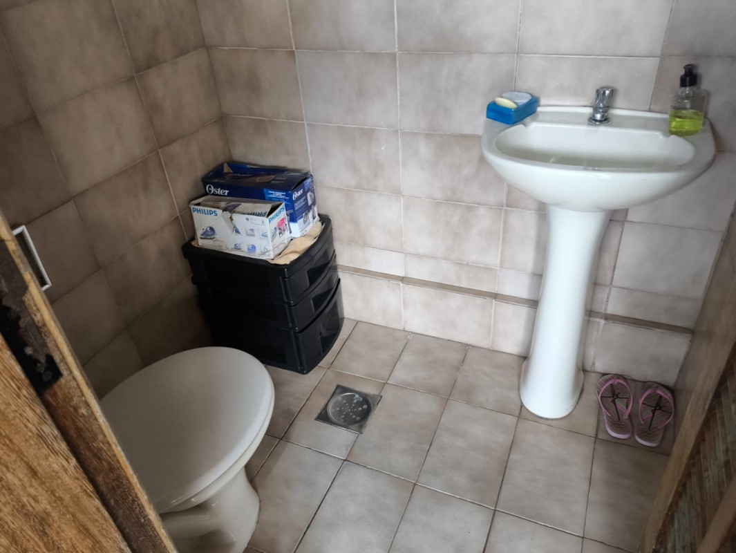 Casa à venda com 5 quartos, 244m² - Foto 16