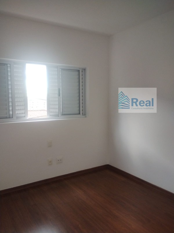 Apartamento para alugar com 3 quartos, 100m² - Foto 9