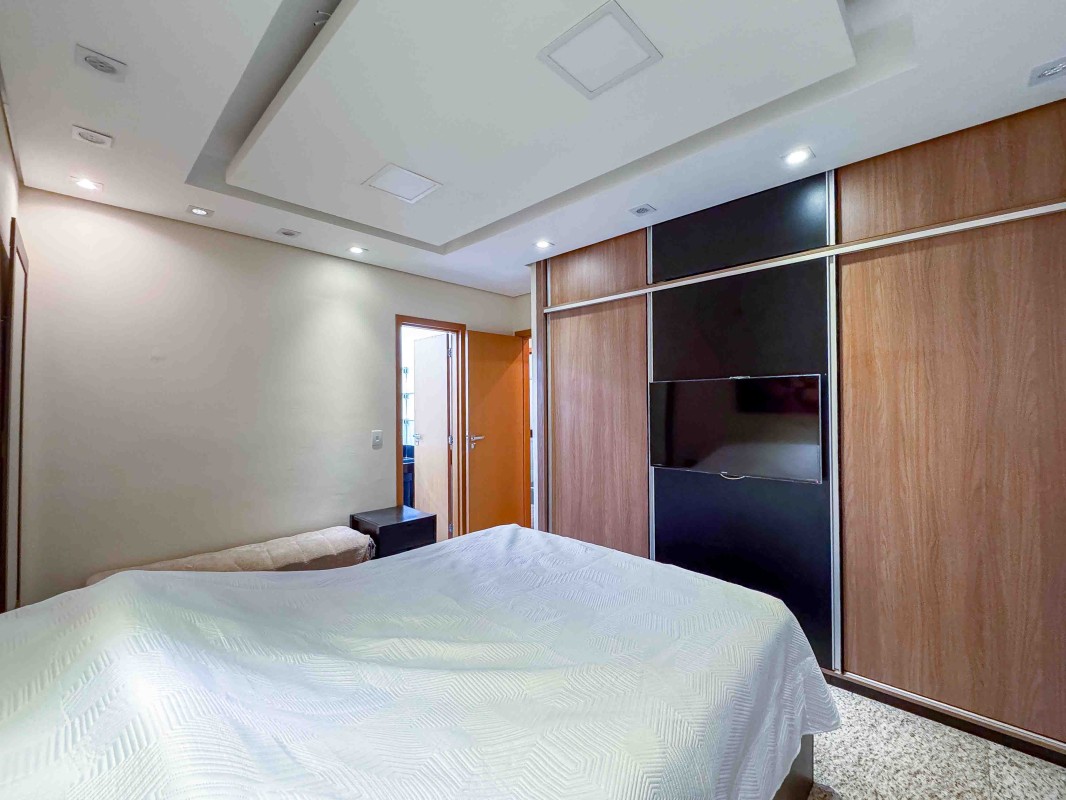 Apartamento à venda com 3 quartos, 102m² - Foto 15
