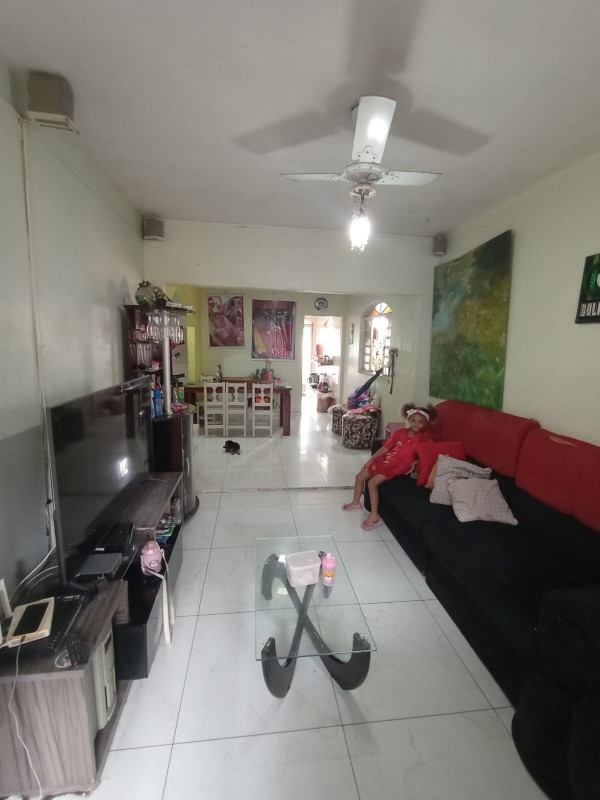 Casa à venda com 3 quartos, 258m² - Foto 6