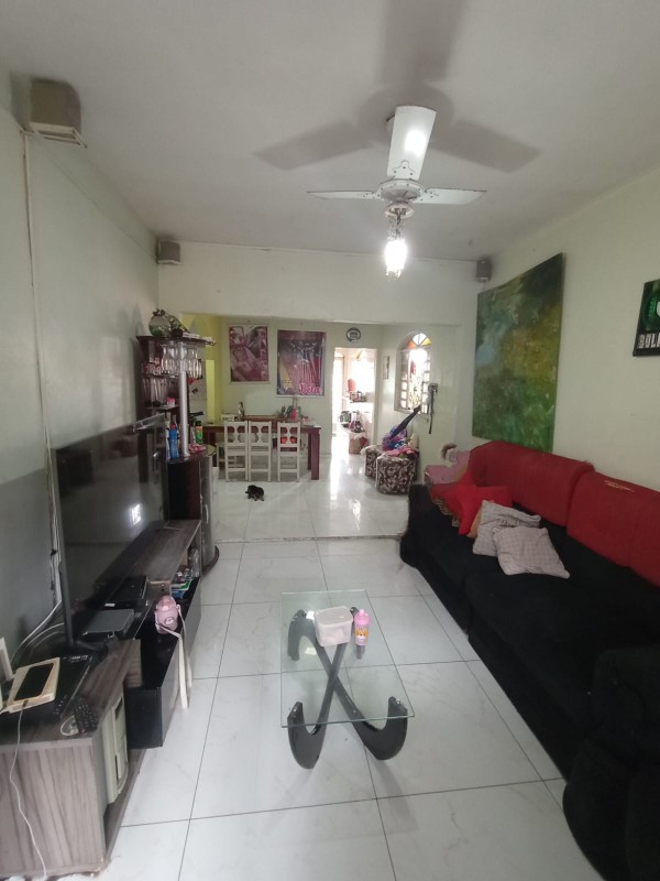 Casa à venda com 3 quartos, 258m² - Foto 8