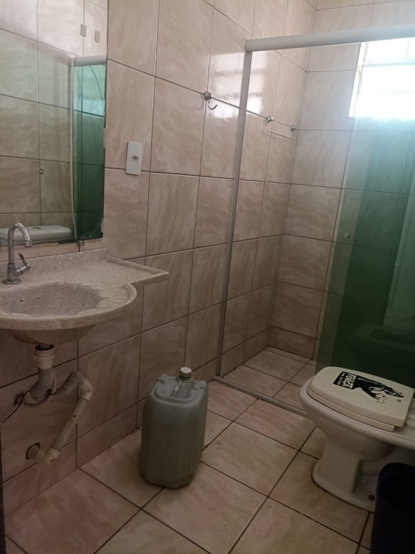 Casa para alugar com 2 quartos, 60m² - Foto 16