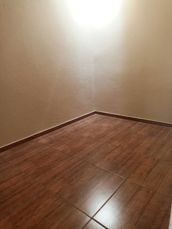 Casa para alugar com 2 quartos, 60m² - Foto 7