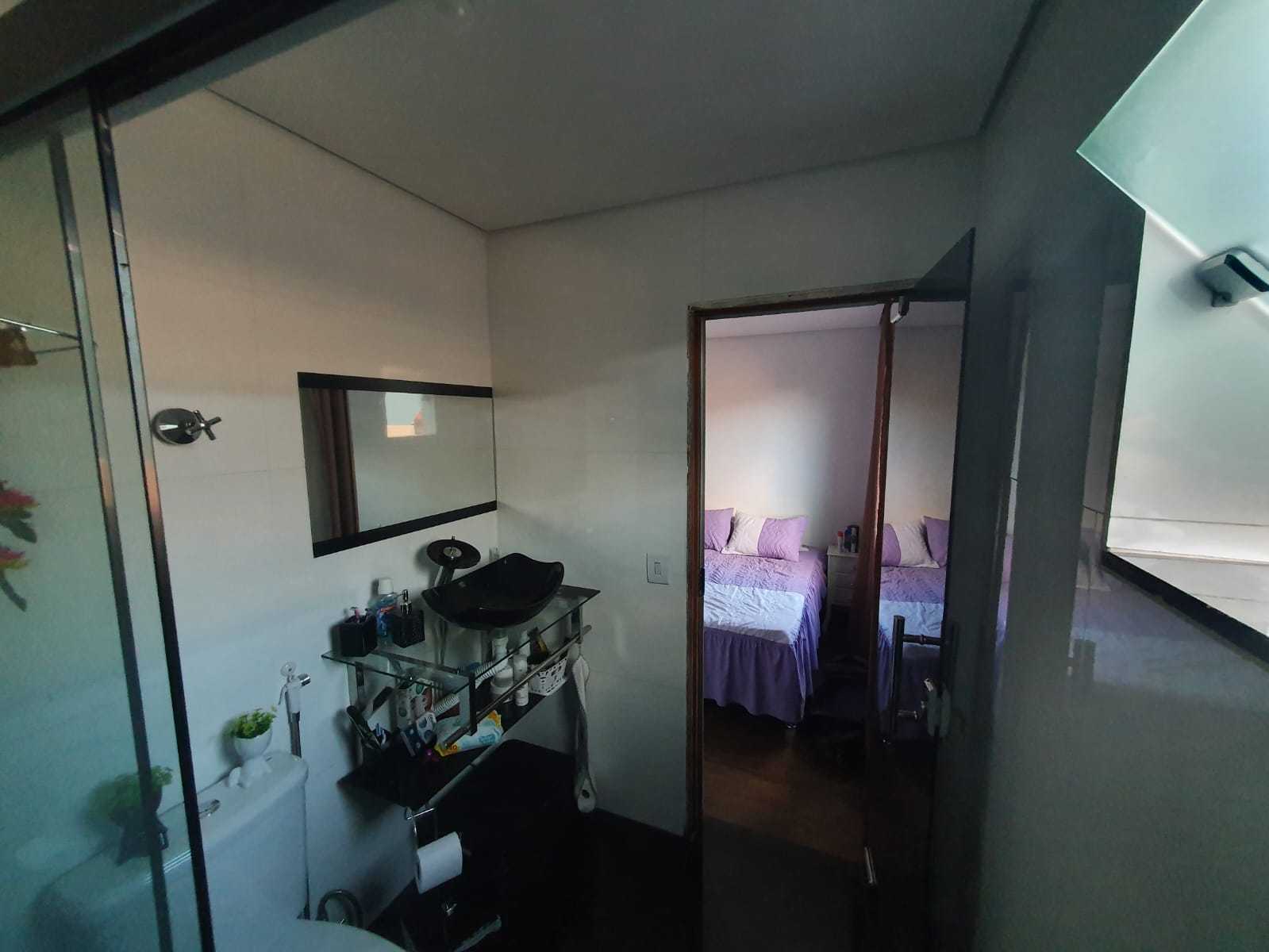 Casa para alugar com 4 quartos, 180m² - Foto 10