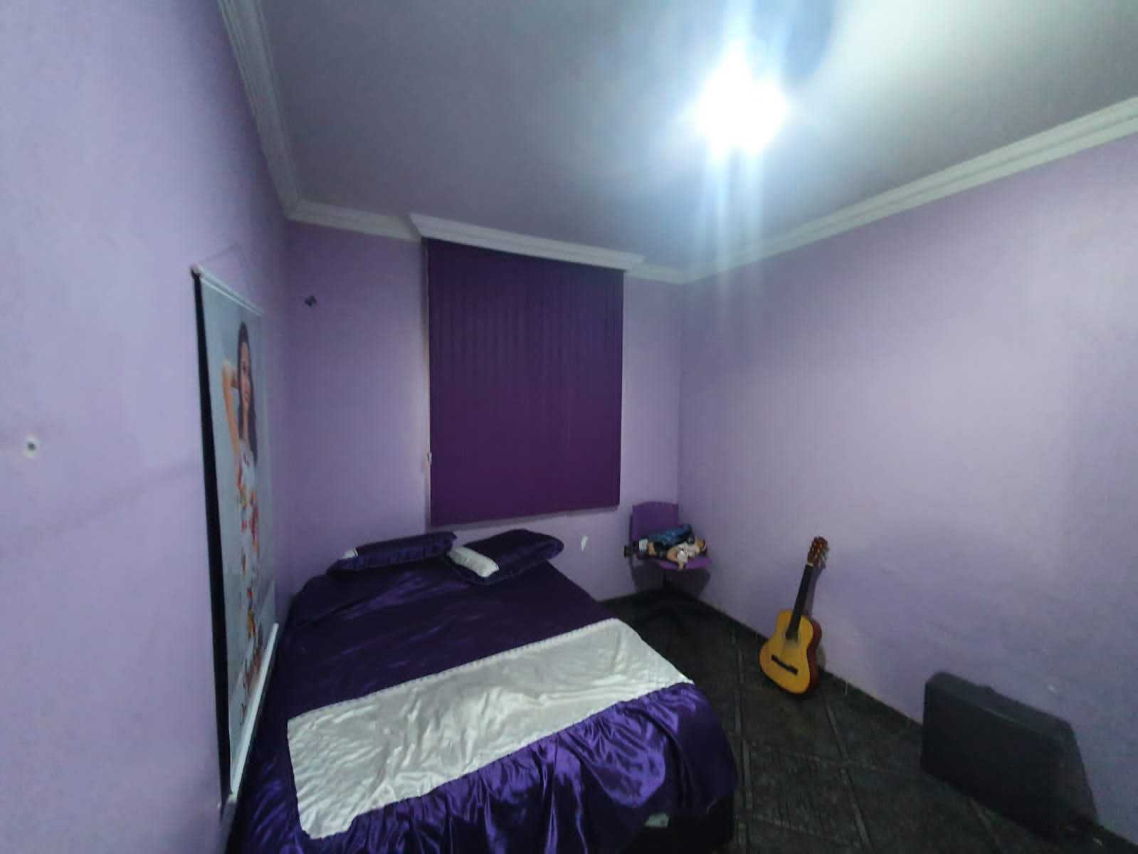Casa para alugar com 4 quartos, 180m² - Foto 9