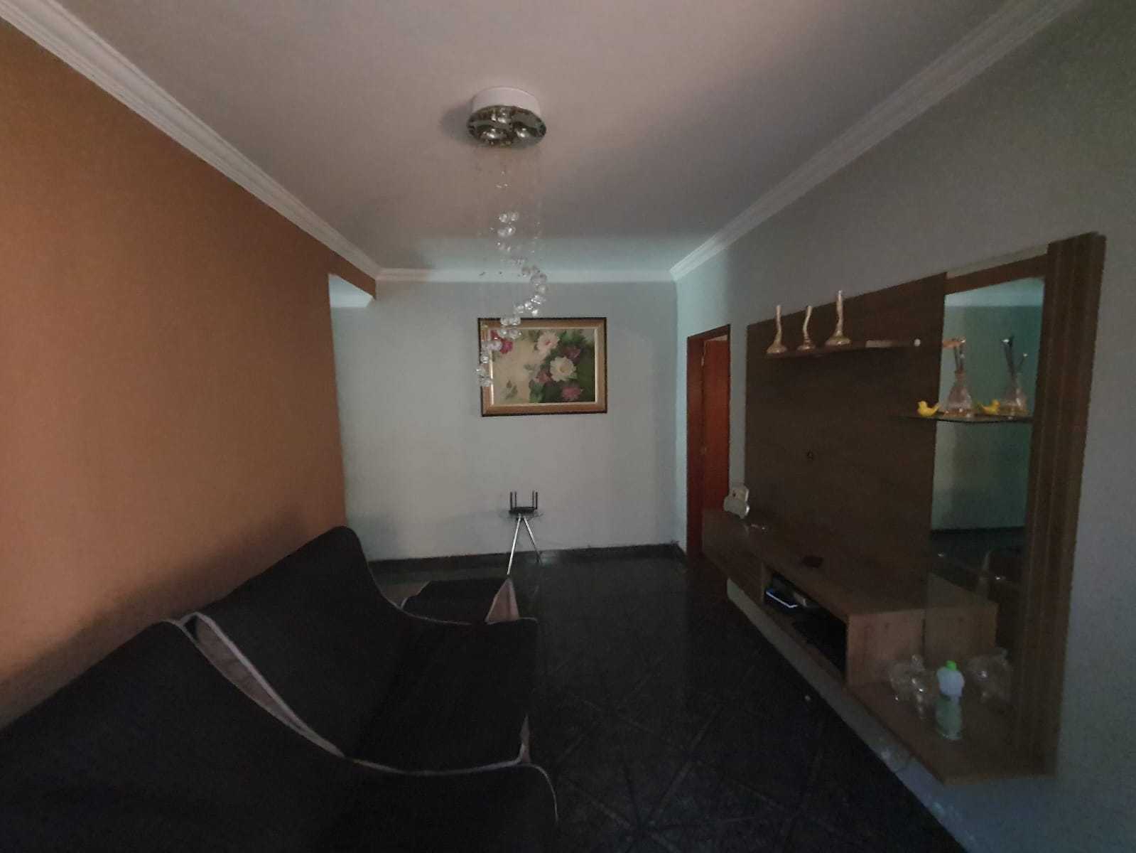 Casa para alugar com 4 quartos, 180m² - Foto 5