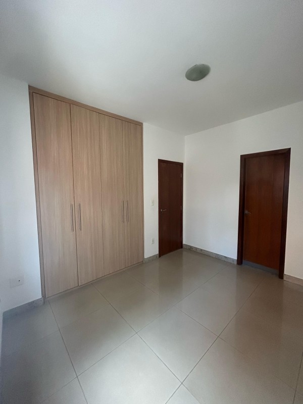 Apartamento à venda com 2 quartos, 77m² - Foto 11