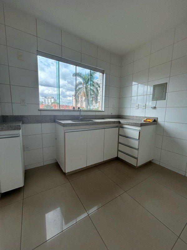 Apartamento à venda com 2 quartos, 77m² - Foto 5