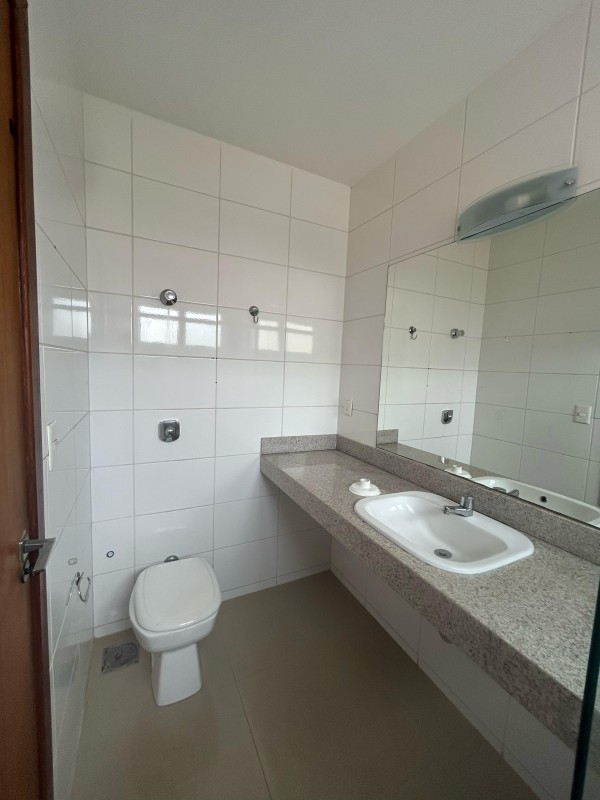 Apartamento à venda com 2 quartos, 77m² - Foto 13