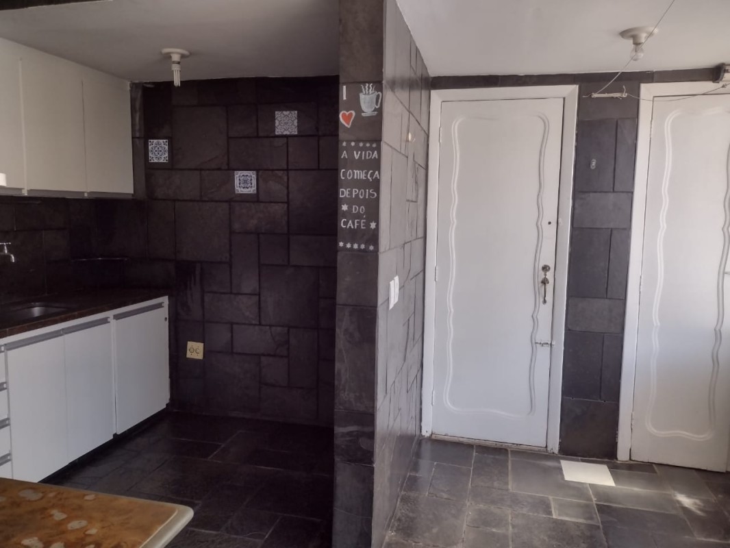 Apartamento para alugar com 3 quartos, 110m² - Foto 10