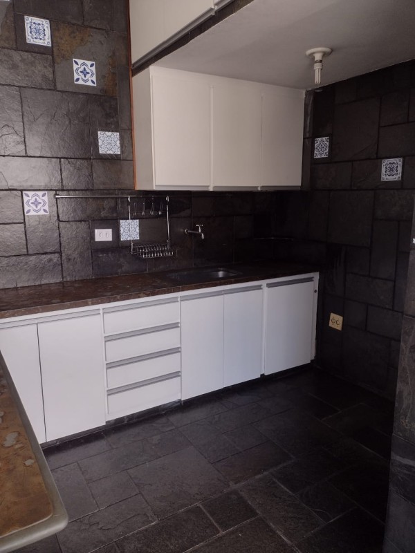 Apartamento para alugar com 3 quartos, 110m² - Foto 14