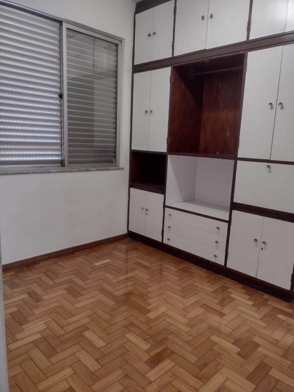 Apartamento para alugar com 3 quartos, 110m² - Foto 25