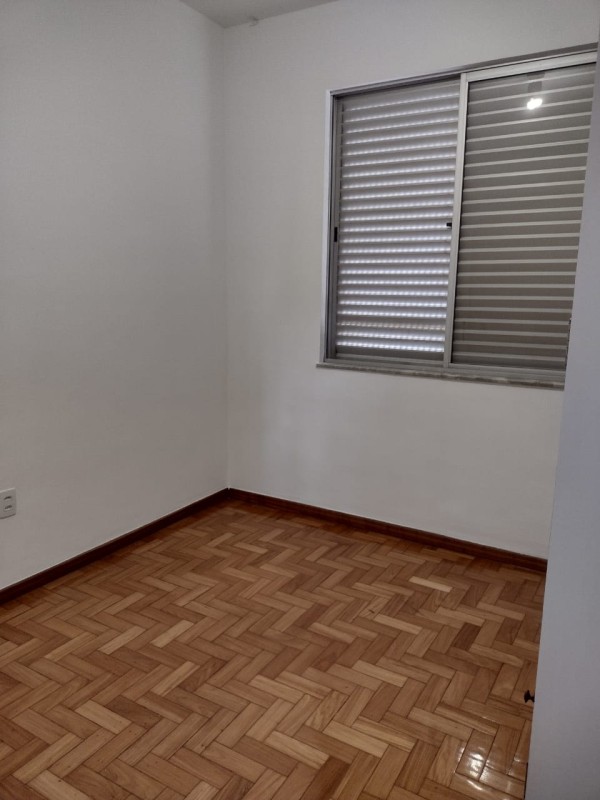 Apartamento para alugar com 3 quartos, 110m² - Foto 21