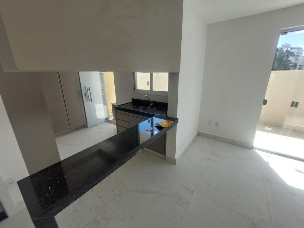 Apartamento para alugar com 2 quartos, 66m² - Foto 4