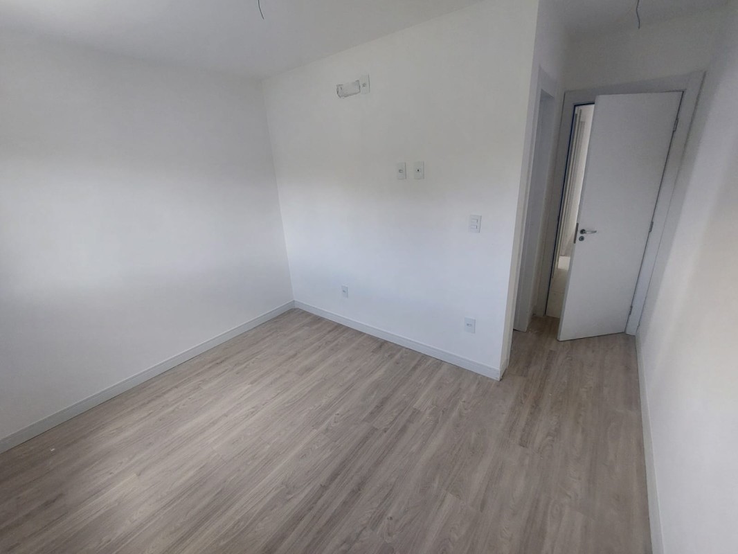 Apartamento para alugar com 2 quartos, 66m² - Foto 13