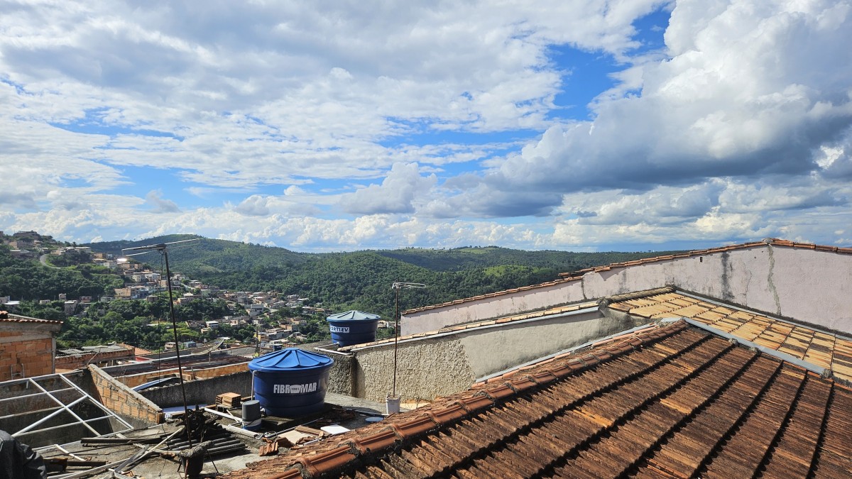 Casa à venda com 4 quartos, 300m² - Foto 15