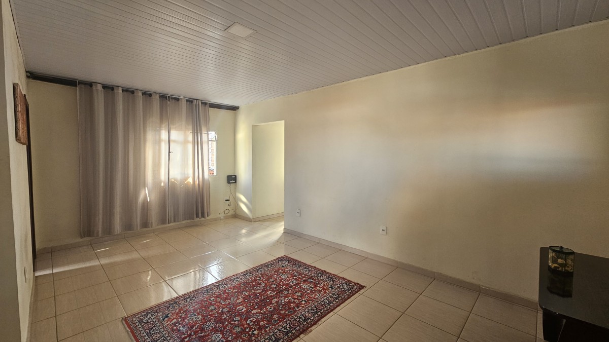 Casa à venda com 4 quartos, 300m² - Foto 12