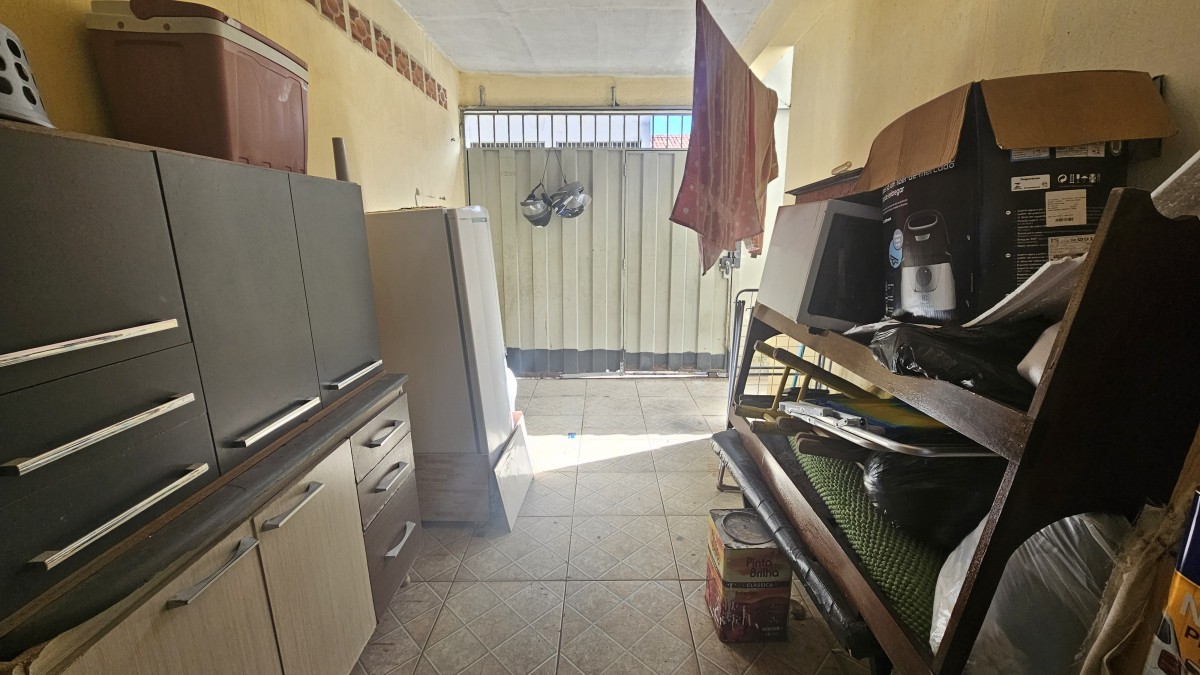 Casa à venda com 4 quartos, 300m² - Foto 22