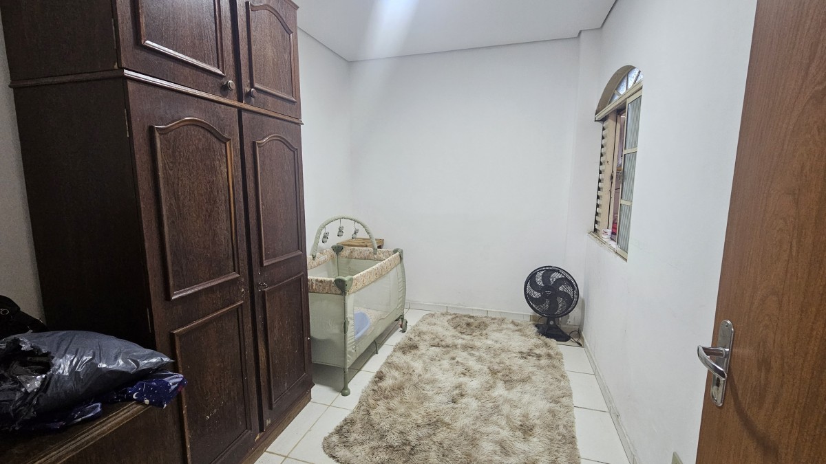 Casa à venda com 4 quartos, 300m² - Foto 9