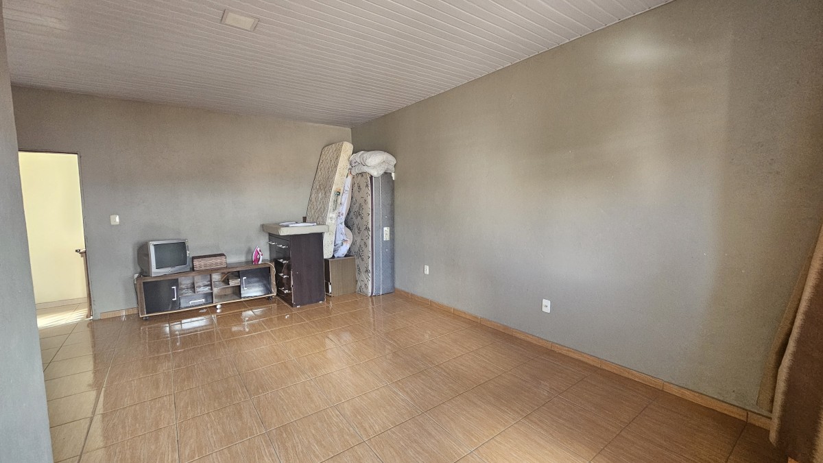 Casa à venda com 4 quartos, 300m² - Foto 13