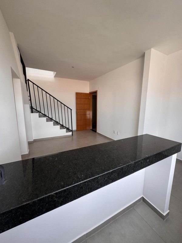 Cobertura à venda com 2 quartos, 110m² - Foto 5