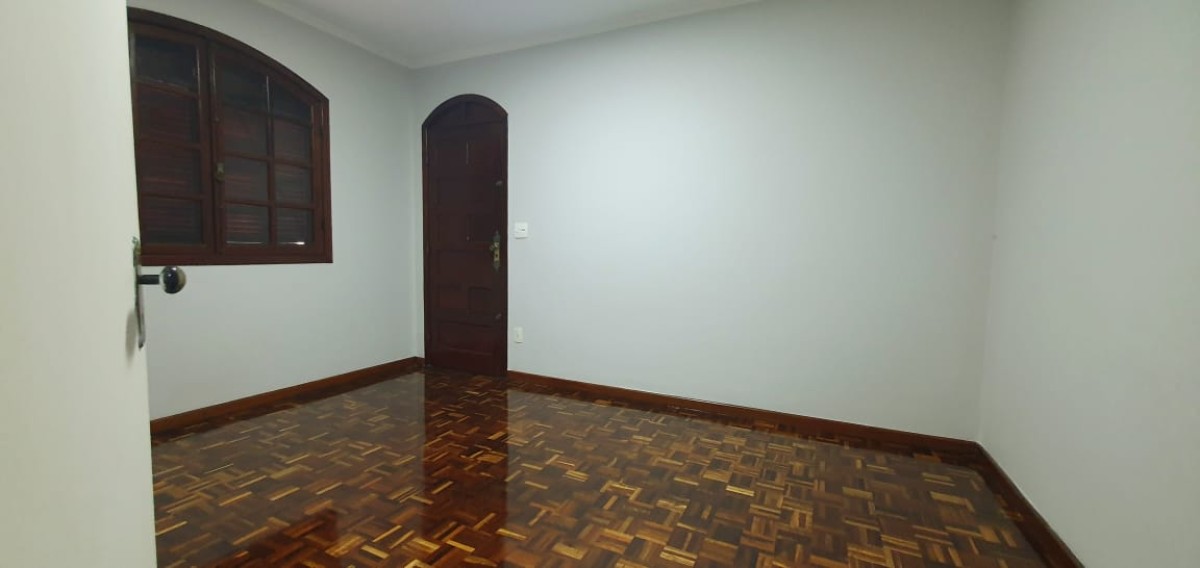 Casa à venda com 3 quartos, 280m² - Foto 13