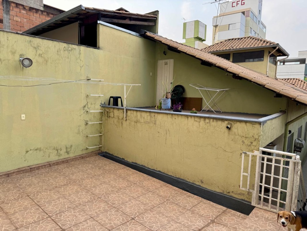 Casa à venda com 3 quartos, 109m² - Foto 25