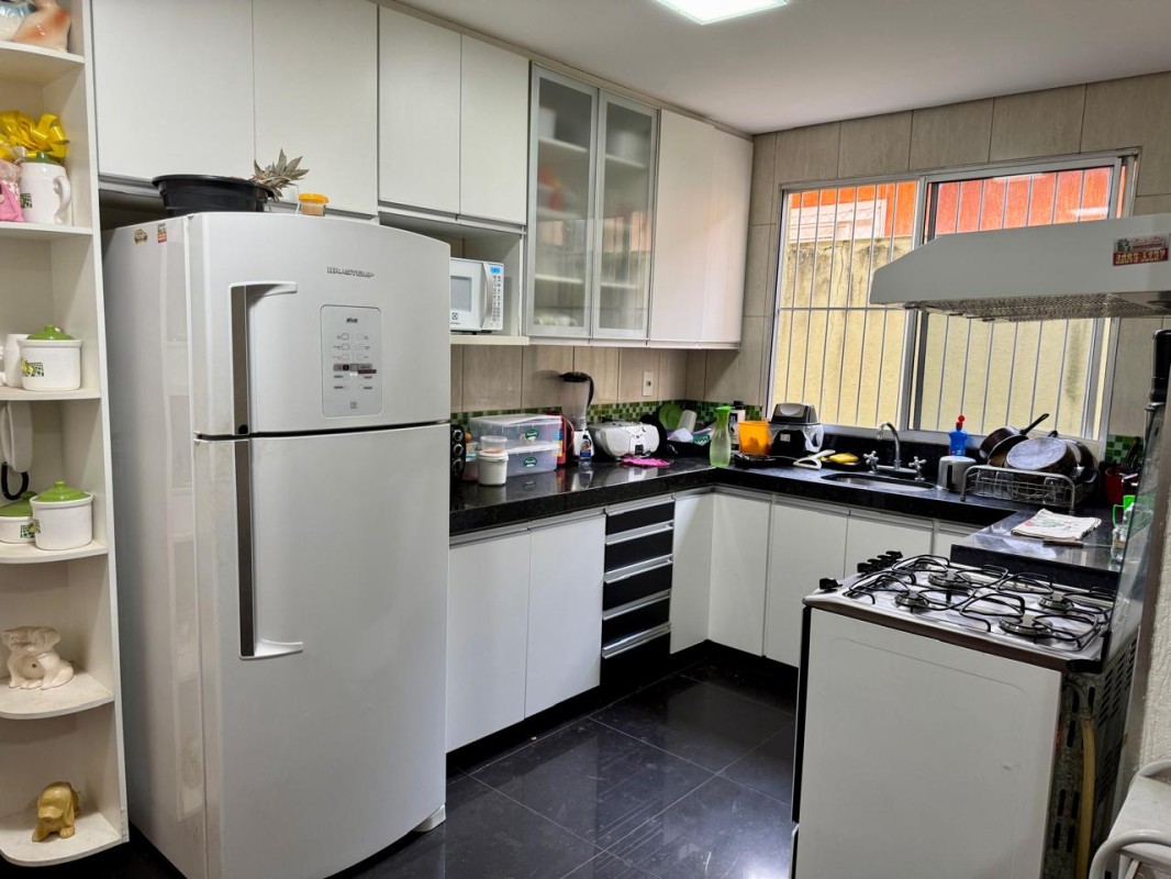 Casa à venda com 3 quartos, 109m² - Foto 15