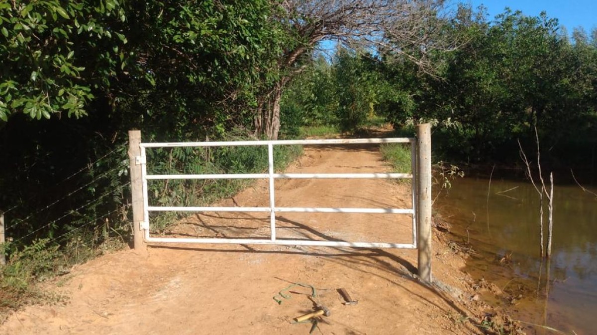 Fazenda à venda com 1 quarto, 3500000000m² - Foto 2