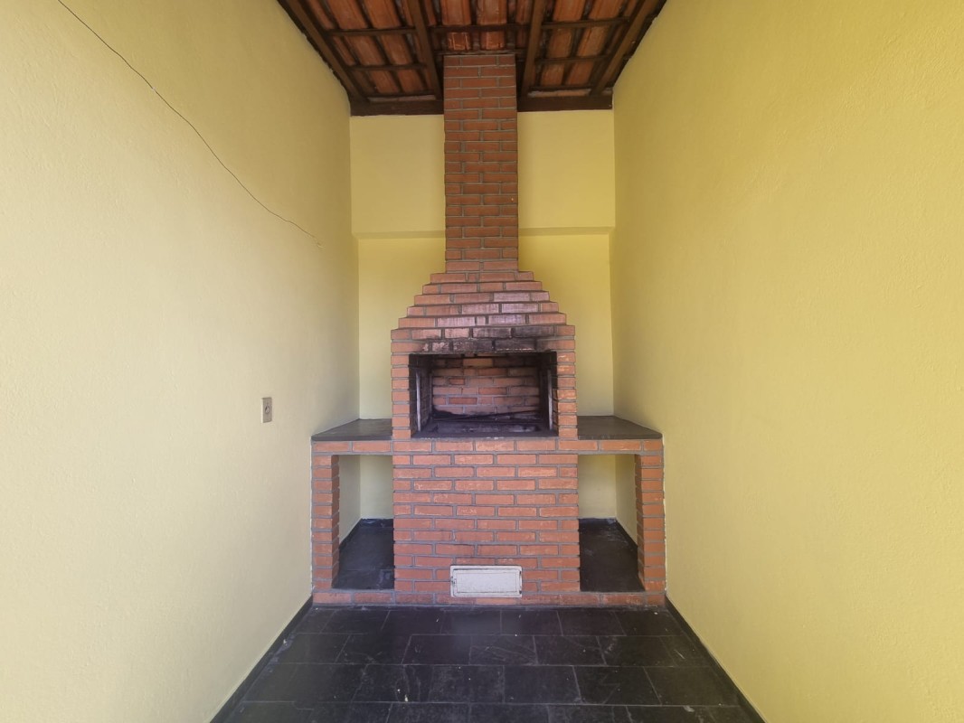 Casa para alugar com 4 quartos, 184m² - Foto 6