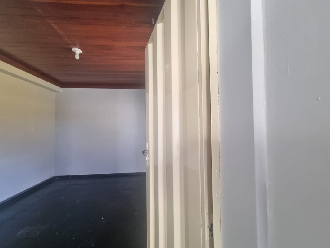 Casa para alugar com 4 quartos, 184m² - Foto 10